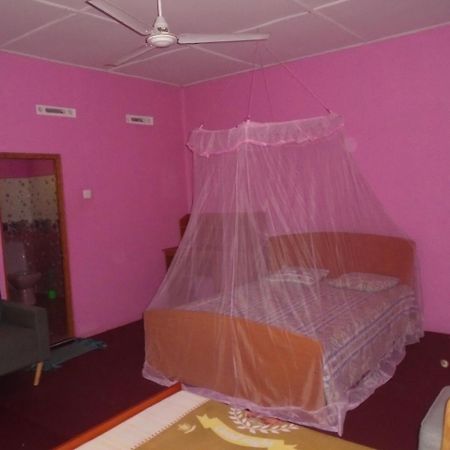 Hotel El Shaddai Mannar Exterior foto